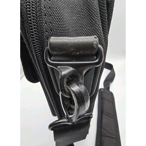 Targus Laptop Case Black 15" - Picture 4 of 12